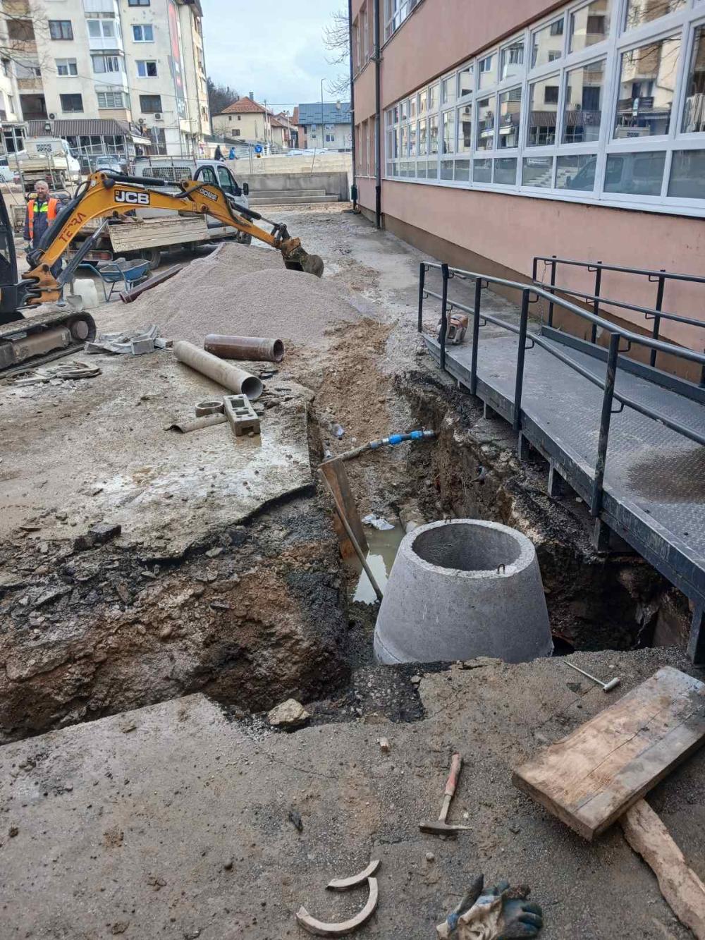 Radovi na unapređenju i sanaciji vodovodne mreže