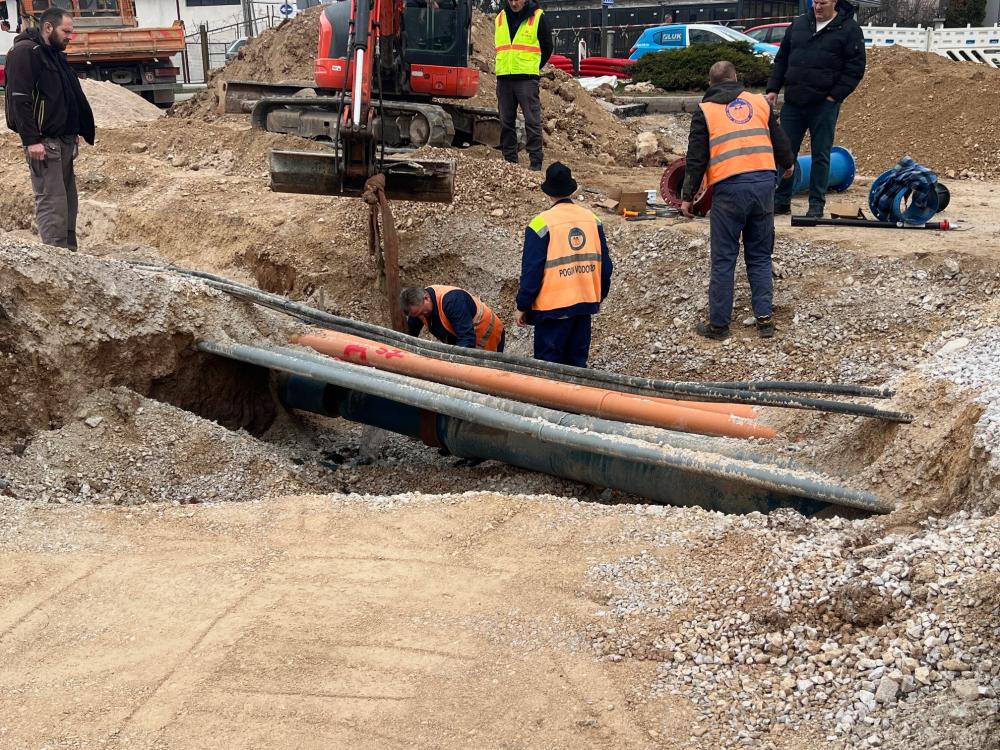 Izmještanje vodovodne infrastrukture u sklopu radova na tramvajskoj pruzi Ilidža-Hrasnica
