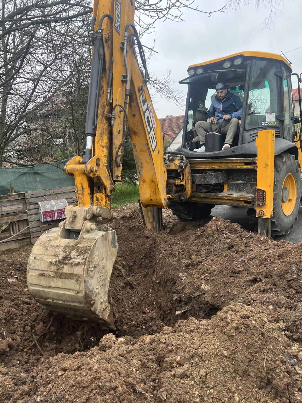 Intenzivirani radovi na vodovodnoj mreži: kontinuirane aktivnosti na više lokaliteta