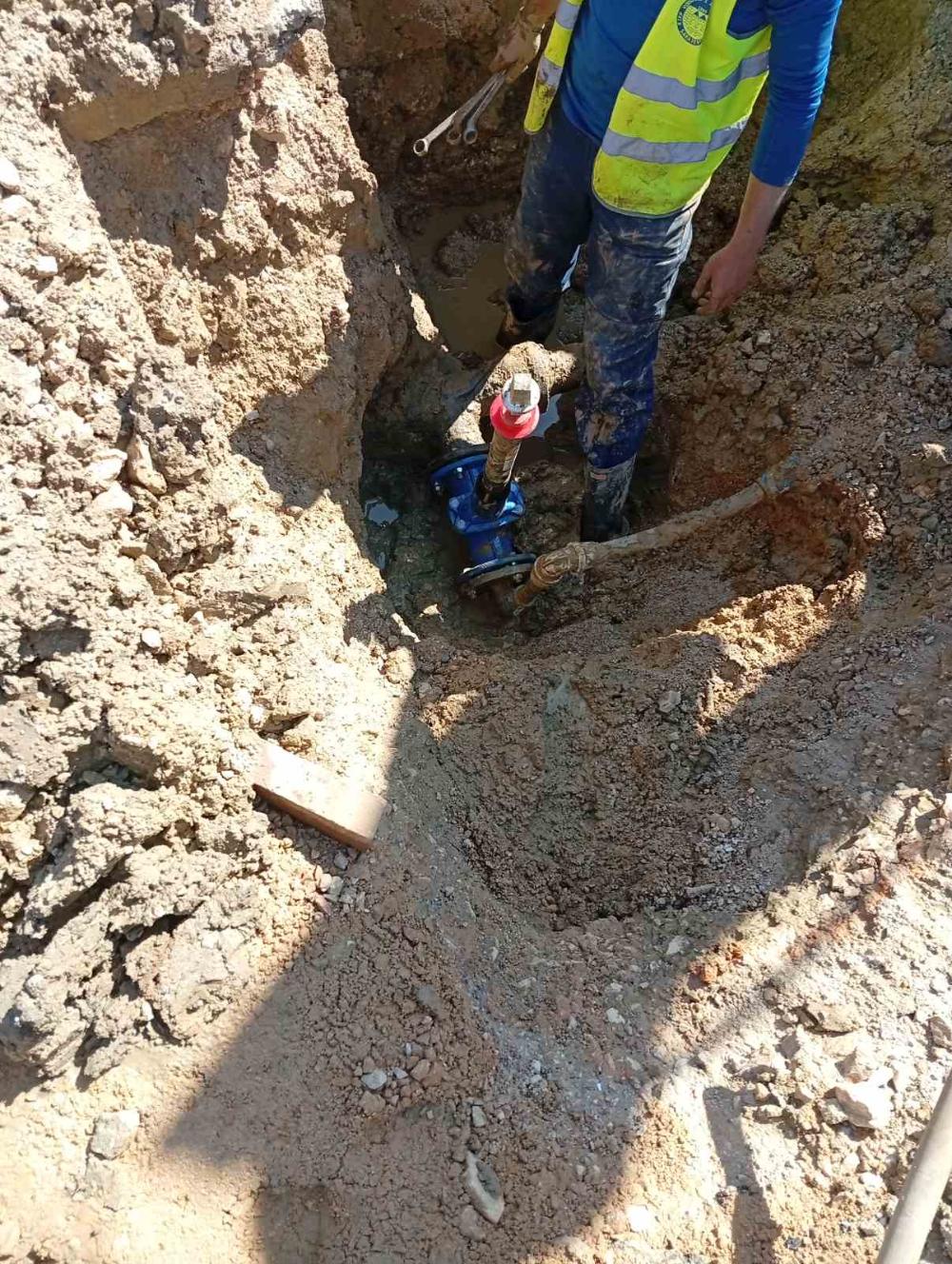 Intenzivne aktivnosti na terenu: radovi na održavanju i unapređenju vodovodne mreže 