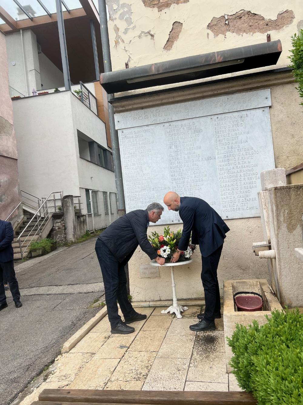 KJKP „Vodovod i kanalizacija“ d.o.o. Sarajevo obilježilo Dan sjećanja na poginule zaposlenike, šehide i civilne žrtve agresije