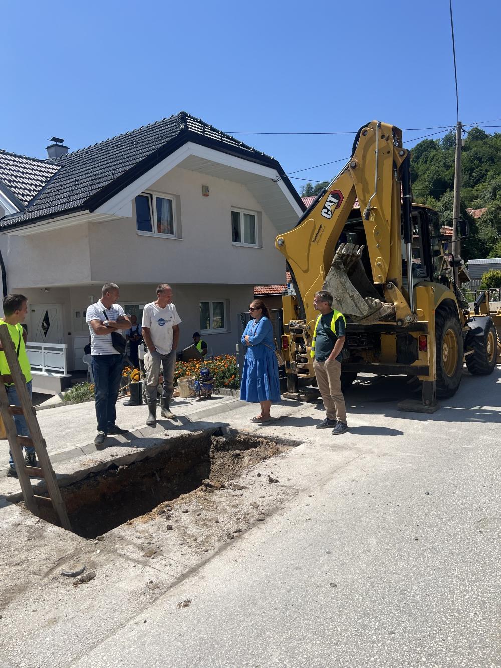 Ekipe KJKP „Vodovod i kanalizacija“ d.o.o. Sarajevo i danas na terenu – nastavljene aktivnosti na sanaciji kvarova