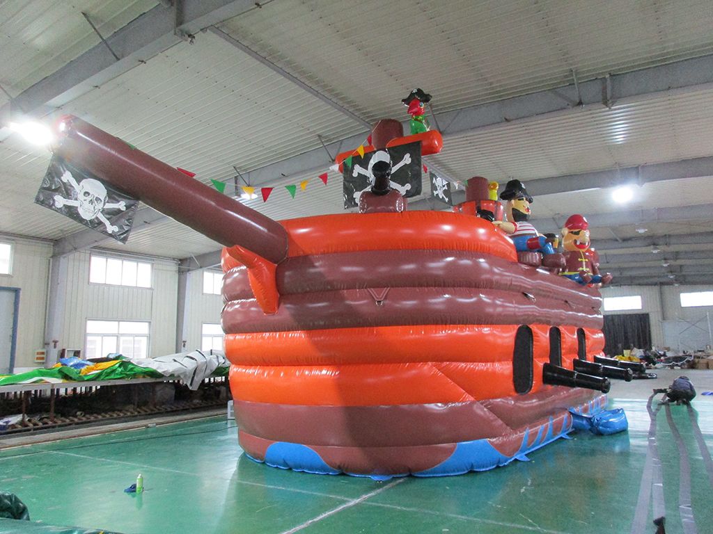 Pirate Ship Activ Center Afbeelding