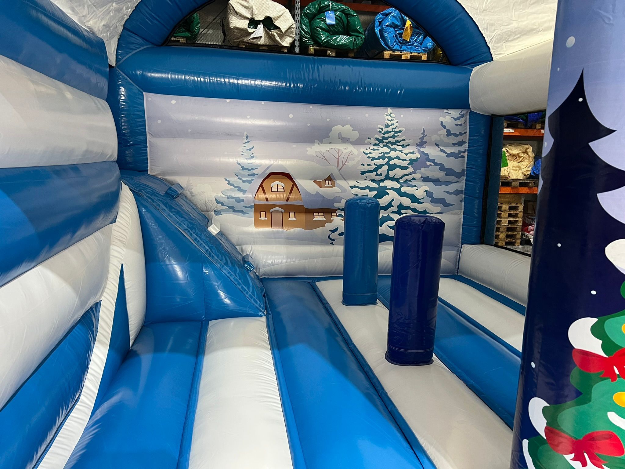 ViPa Bouncer Standard with Slide  Winter Image