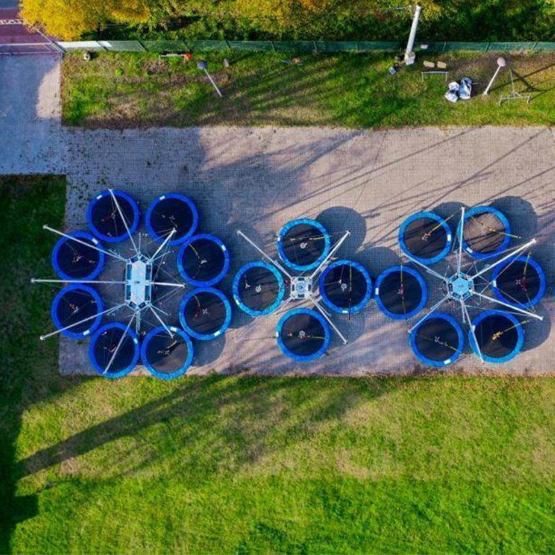 8er bungee trampoline Image
