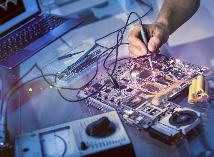 Featured image of Overcome complex challenges with system engineering from VIRO - VIRO Semicon Header Small - Careers (EN)