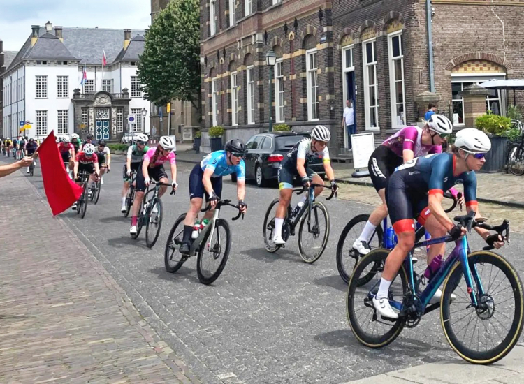 Project: Update VIRO Criterium Cup: zon en mooie strijd - VIRO NL/BE