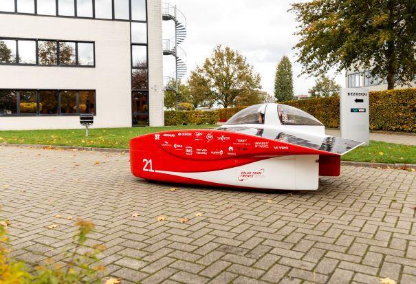 Hero image - Solar team twente 2 022 L9892