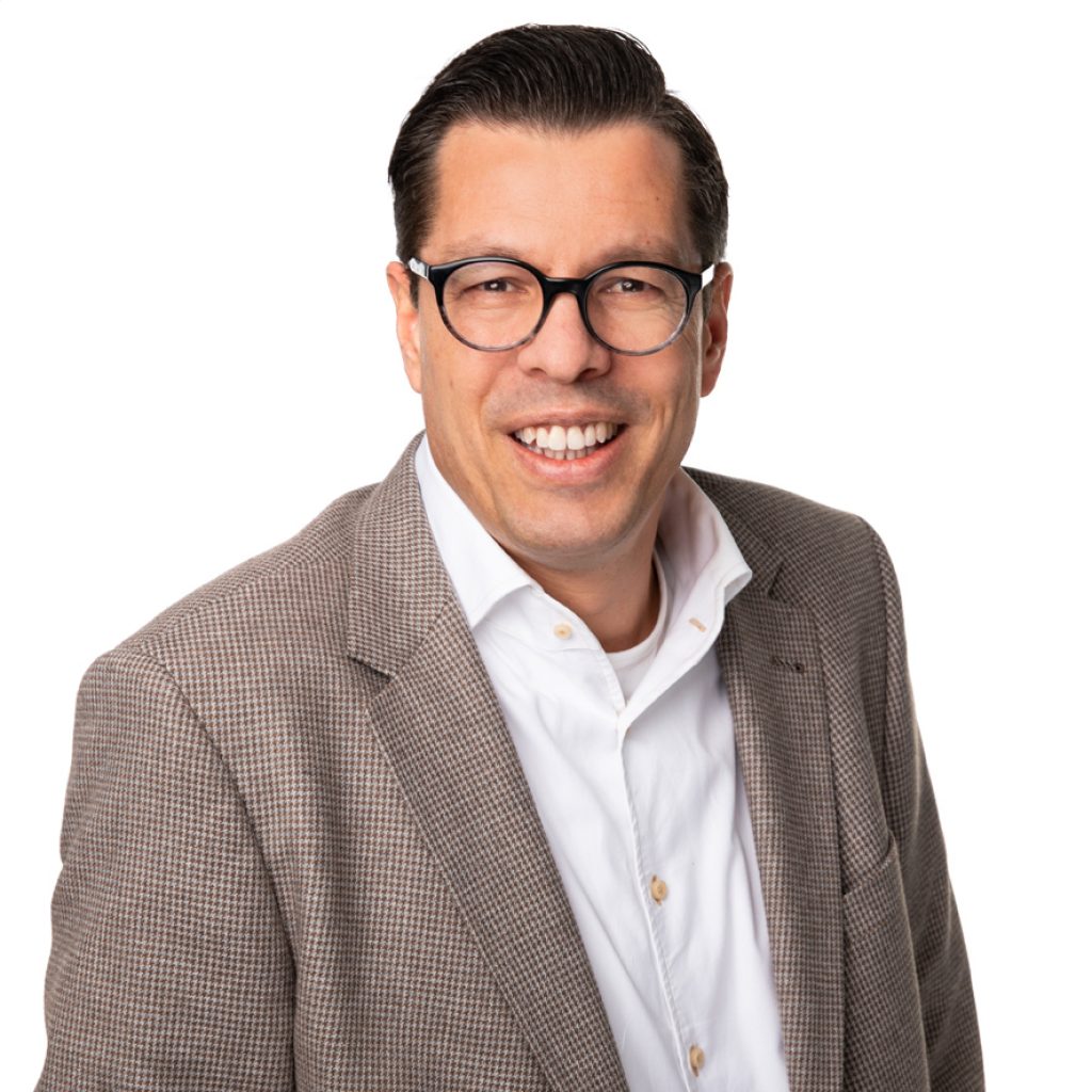 Portrait of Marco Knipscheer - Viro Group