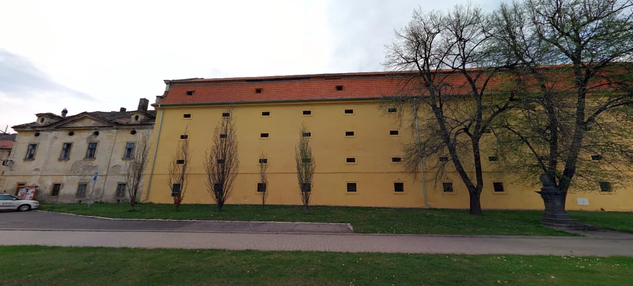 Fotografie nemovitosti: Prodej domu, Vícegenerační, 2000 m², Doksany