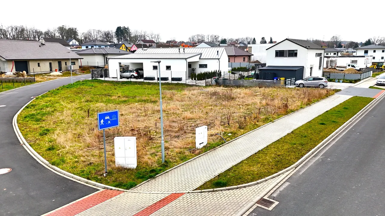 Fotografie nemovitosti: Prodej pozemku, Bydlení, Cheb