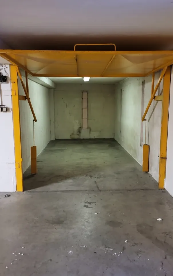Fotografie nemovitosti: Prodej ostatního, Garáž, 0 m², Praha