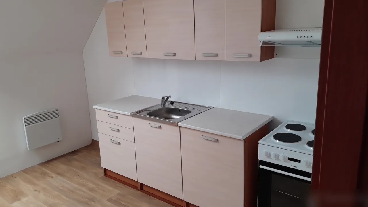 Fotografie nemovitosti: Pronájem bytu, 1+1, 0 m², Jičín