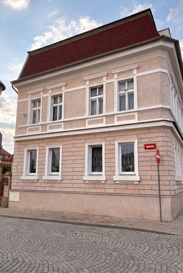 Fotografie nemovitosti: Prodej domu, Vícegenerační, 360 m², Újezdeček