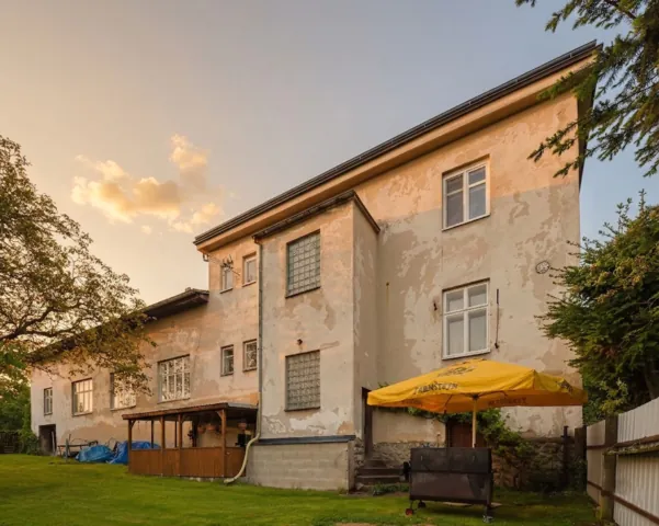 Fotografie nemovitosti: Žlebské Chvalovice