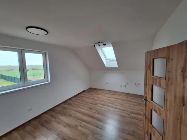 Fotografie nemovitosti: Chyňava
