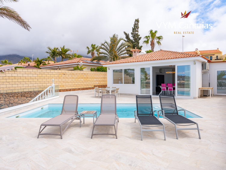 House / Villa El Duque-Costa Adeje, Adeje
