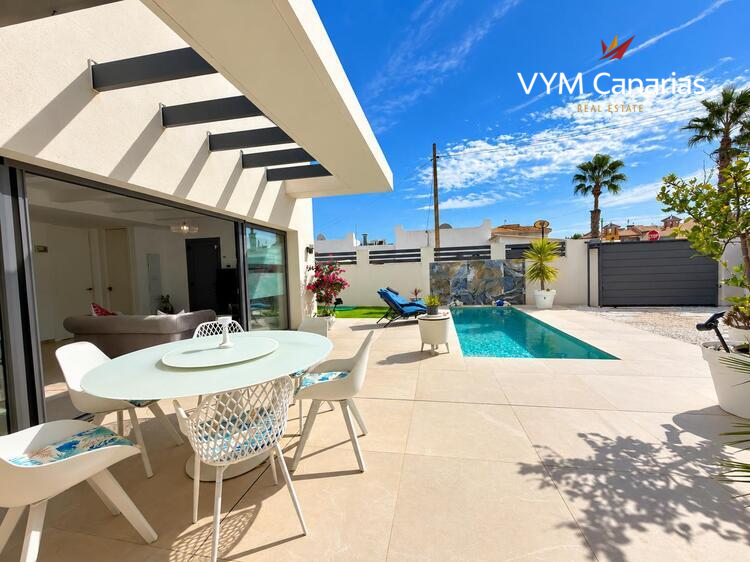 House / Villa San Miguel de Salinas, San Miguel de Salinas