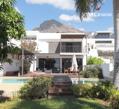 House / Villa El Madroñal, Adeje