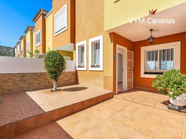 Kamienica Roque del Conde, Torviscas – Roque del Conde, Adeje