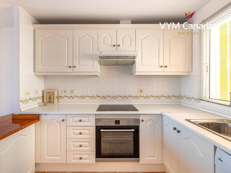 Kamienica Roque del Conde, Torviscas – Roque del Conde, Adeje