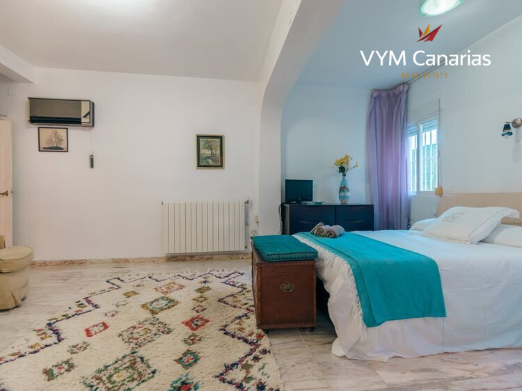 Дом / Вилла L’Albir, Alfaz del Pi