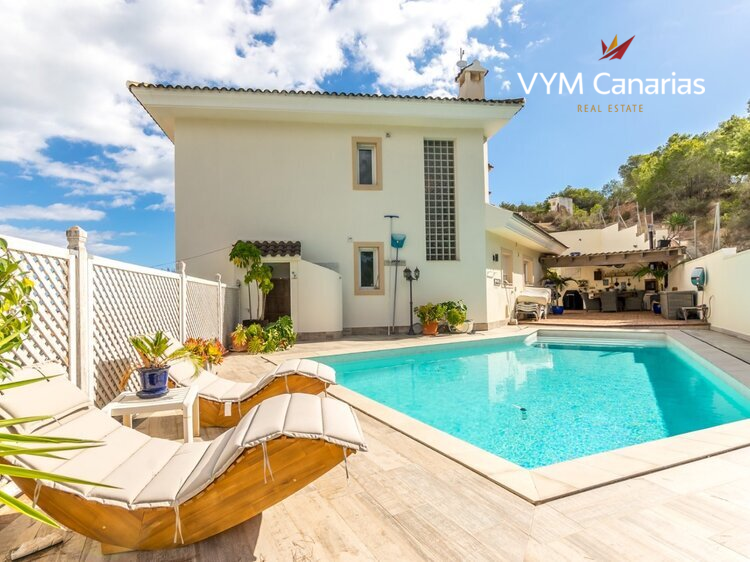 Дом / Вилла L’Albir, Alfaz del Pi