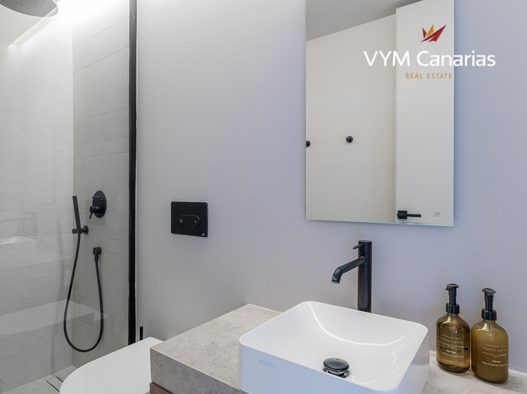 Квартира ICONIC, Rokabella, Adeje