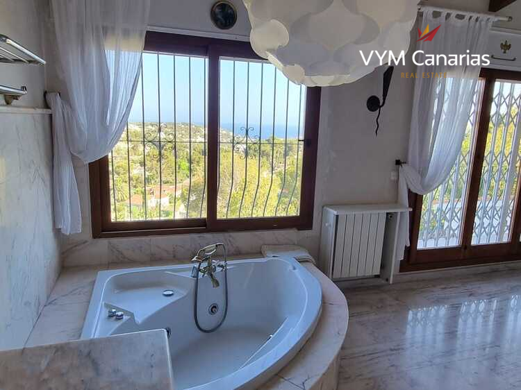 Maison / Villa La Fustera, Benissa