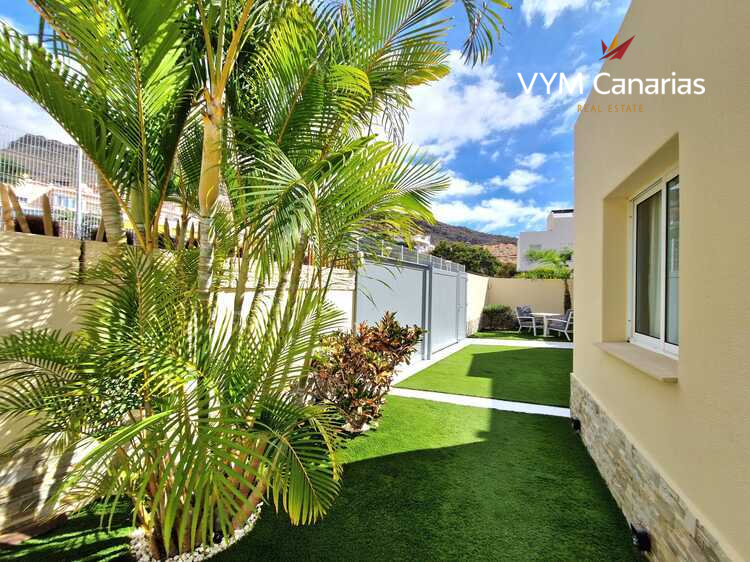 Townhouse Los Girasoles, El Madroñal, Adeje