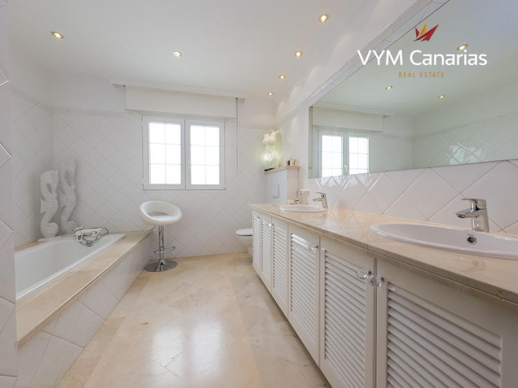 Casa / villa El Duque-Costa Adeje, Adeje