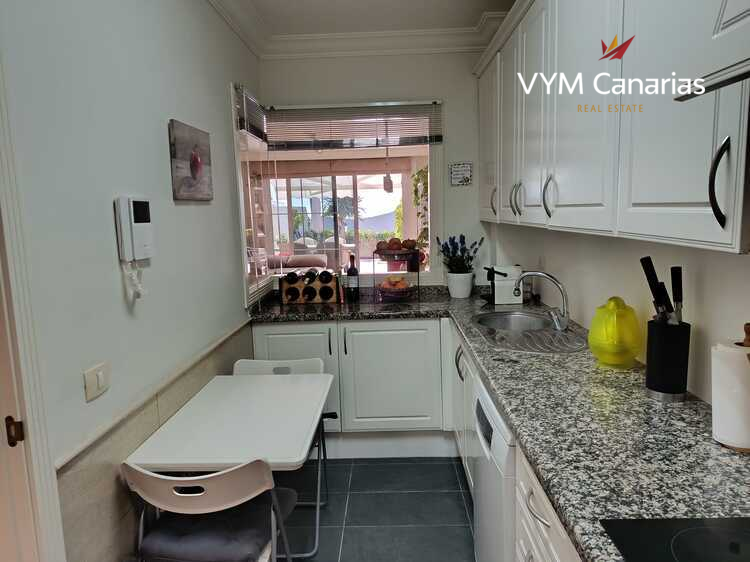 Kamienica Las Lomas, Chayofa, Arona