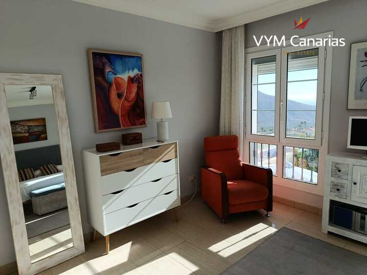 Kamienica Las Lomas, Chayofa, Arona