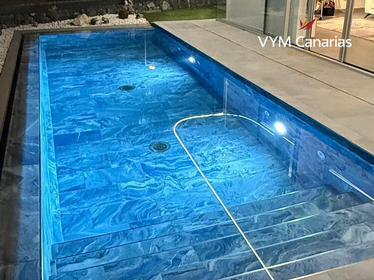 Huis / Villa Insigne, Rokabella, Adeje