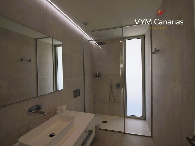 Huis / Villa Insigne, Rokabella, Adeje