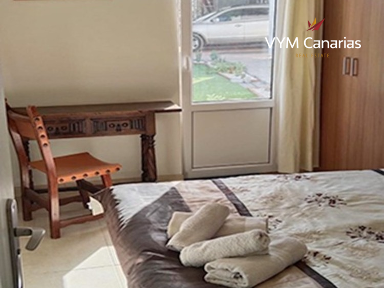 郊外 房屋/别墅 Buzanada, Arona