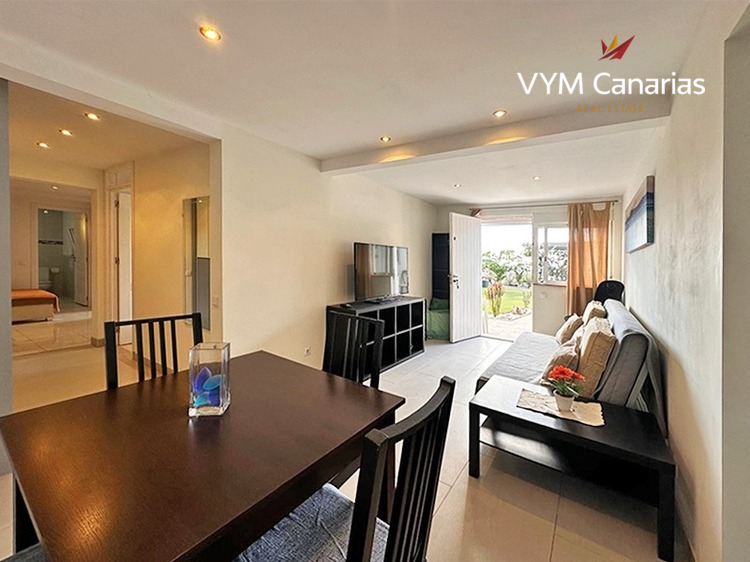 郊外 房屋/别墅 Buzanada, Arona