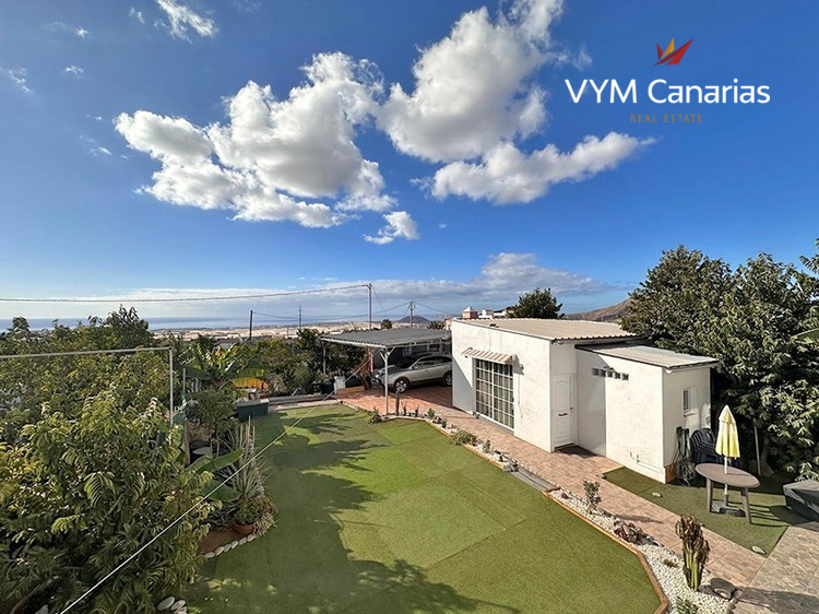 郊外 房屋/别墅 Buzanada, Arona