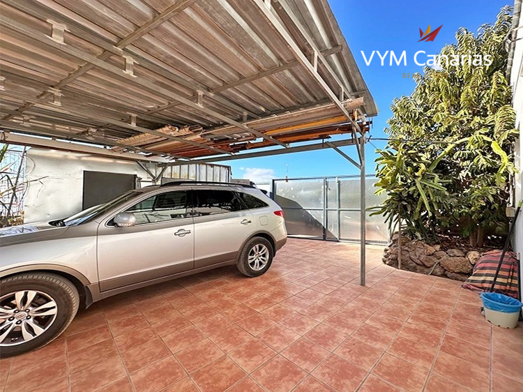 郊外 房屋/别墅 Buzanada, Arona