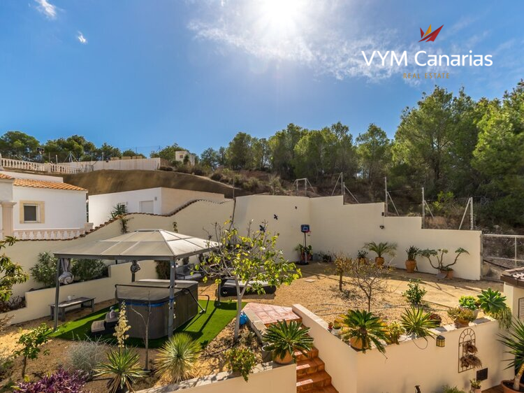 Дом / Вилла L’Albir, Alfaz del Pi