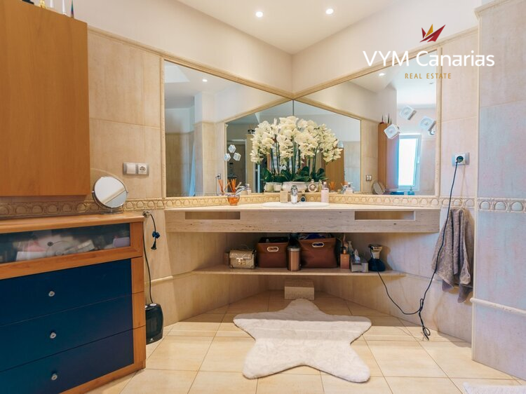 Дом / Вилла L’Albir, Alfaz del Pi