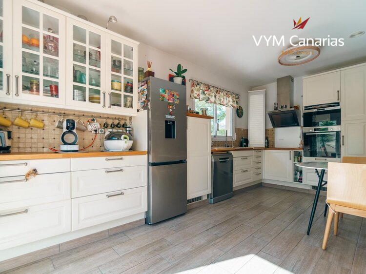 Дом / Вилла L’Albir, Alfaz del Pi