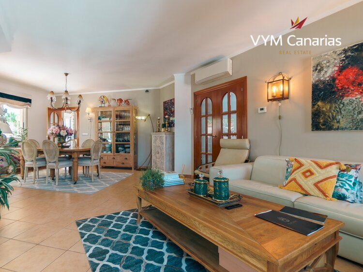 Дом / Вилла L’Albir, Alfaz del Pi