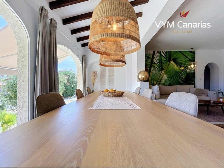 House / Villa La Nucía, La Nucia