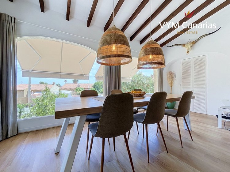 House / Villa La Nucía, La Nucia