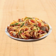 Linguine con Pollo Rosso