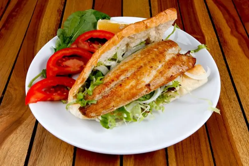 BBQ-Grillfisch Makrelen File Sanwich