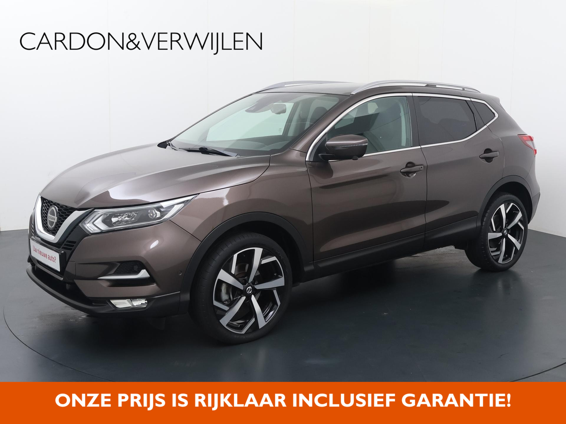 Nissan Qashqai 1.3 DIG-T Tekna + | Glazen dak | Multifunctioneel stuurwiel | Cruise control | Automatische verlichting | Inklapbare spiegels | Dodehoek detectie | Stoelverwarming | Climate | Voorruitverwarming | Bluetooth | Navigatie | Autohold | 360 graden camera | Laneassist | Lm19'' |