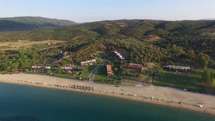 Komitsa Beach