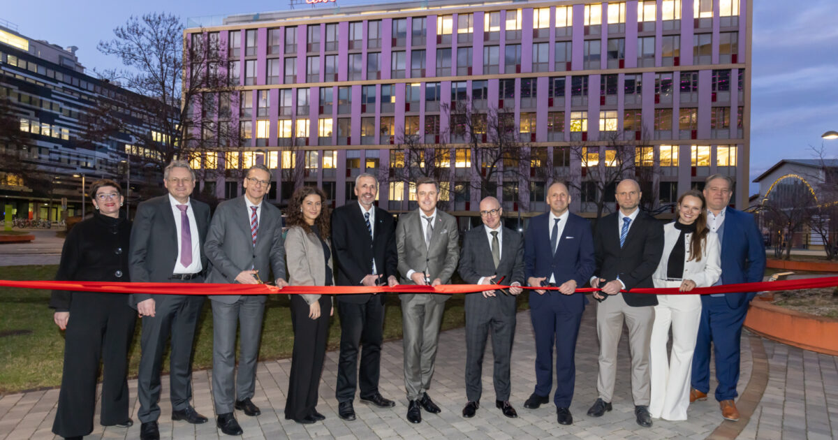 AI-Factory-Austria-Das-war-die-Er-ffnung-des-AI-AT-Coworking-Hub